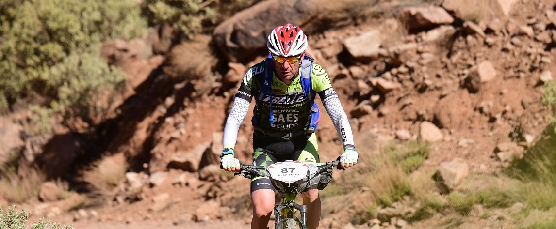 El veí de Tortellà Àlex Feliu participarà a la cursa de bicicletes Titan Desert que es farà al Marroc la setmana vinent